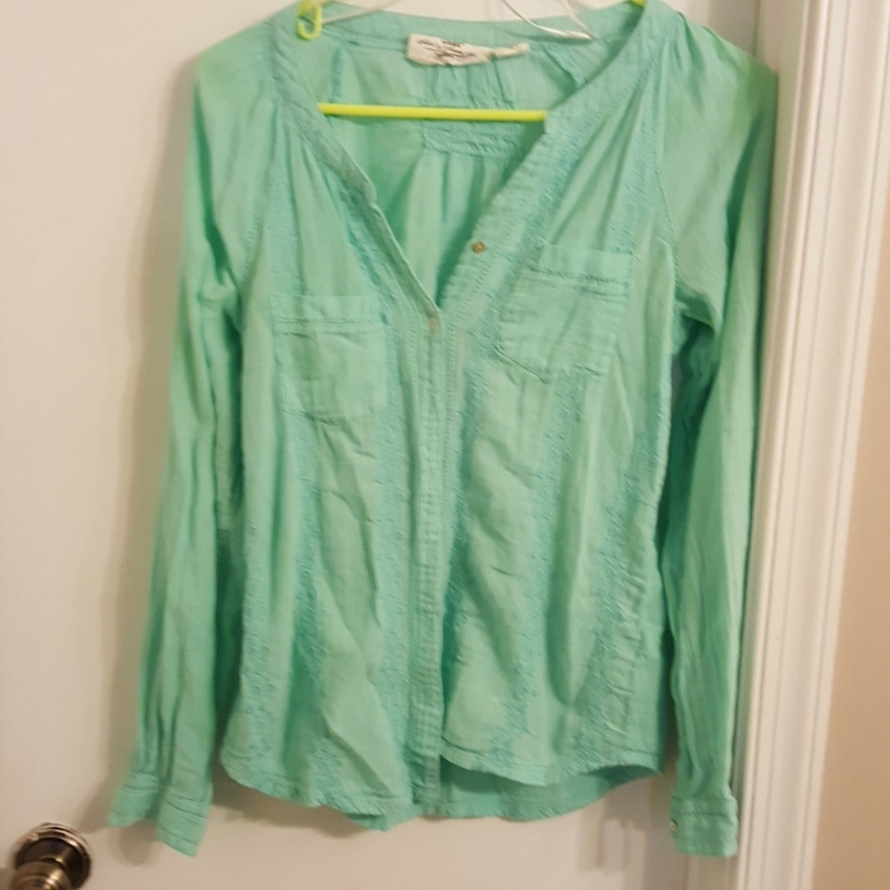 I am cleaning out my closet.